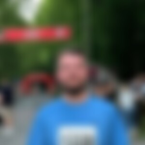 Tobi28 (29) aus Minden