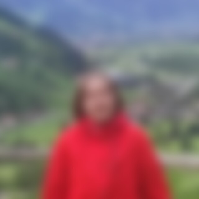 Timike (61) aus Hünfeld