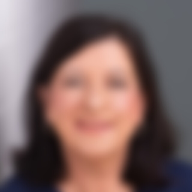 Claudine (65) aus Moers