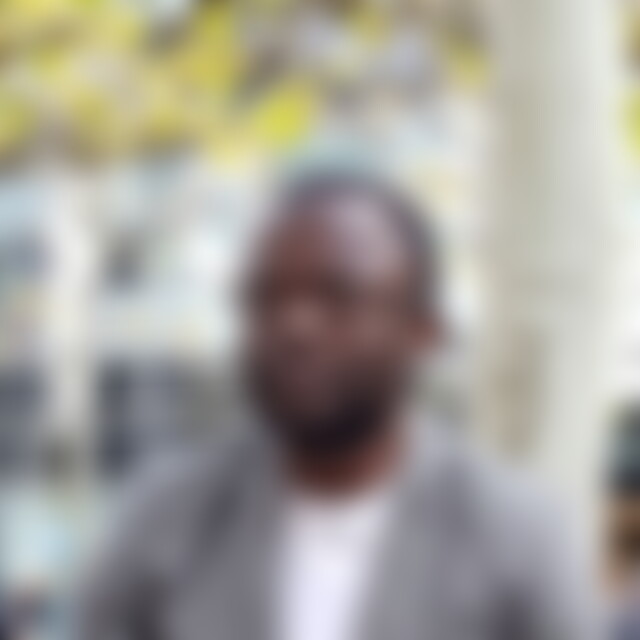McGee (42) aus Frankfurt