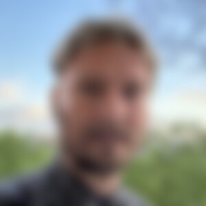 CharisChris (49) aus Berlin
