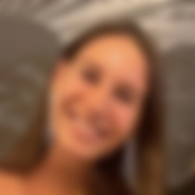 Elllii (26) aus Ebersbach an der Fils