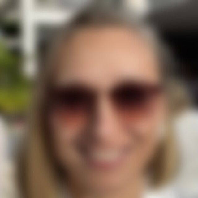Emelina (42) aus Dbg