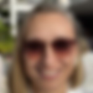 Emelina (42) aus Dbg