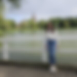 Lisanne96 (30) aus Bonn