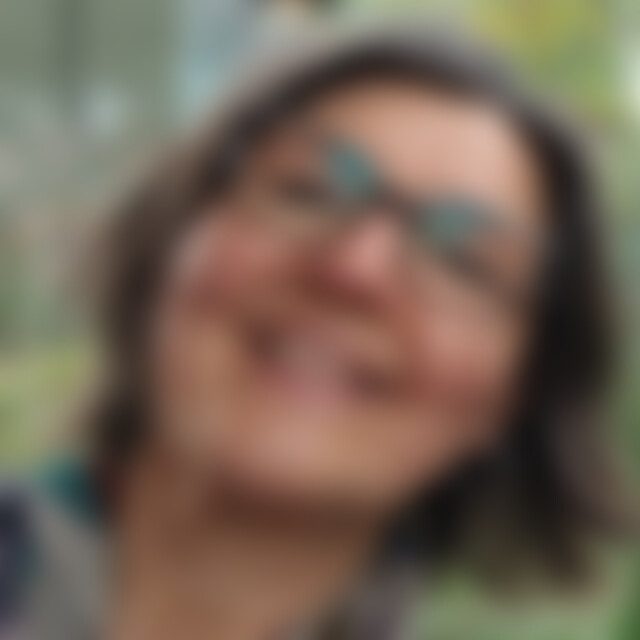 Aurelle (60) aus Augsburg
