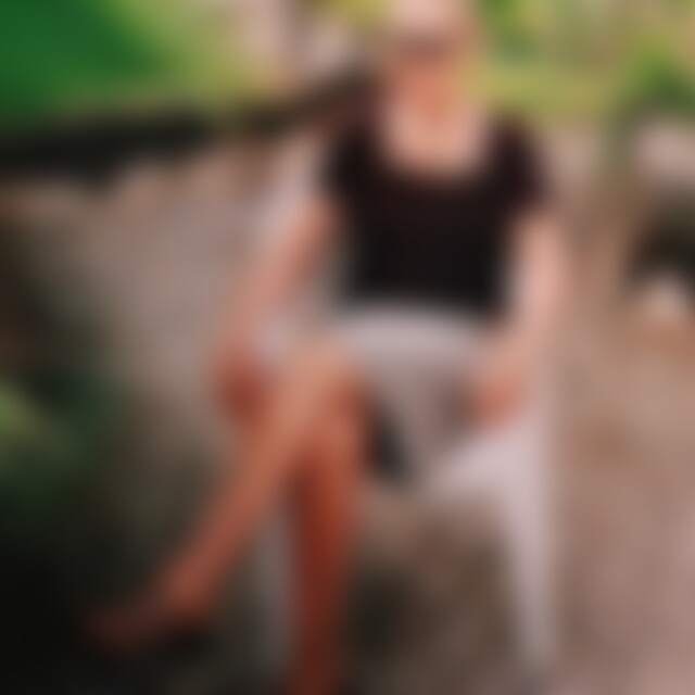 Angelina44 (48) aus N