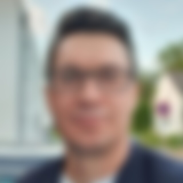 Oliveros (48) aus Karlsruhe