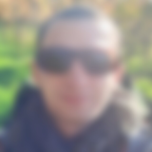 Alex321 (30) aus Mannheim
