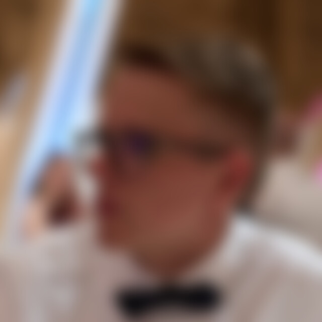 ManuelGlas (20) aus Lachen