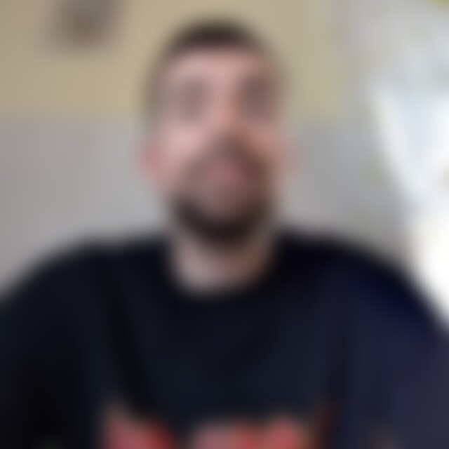 Tobeeeek (26) aus Bodenwöhr