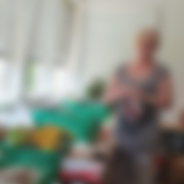 demona (71) aus Biel/Bienne