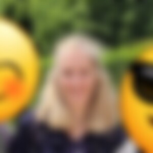 Momo84 (42) aus Altenkirchen