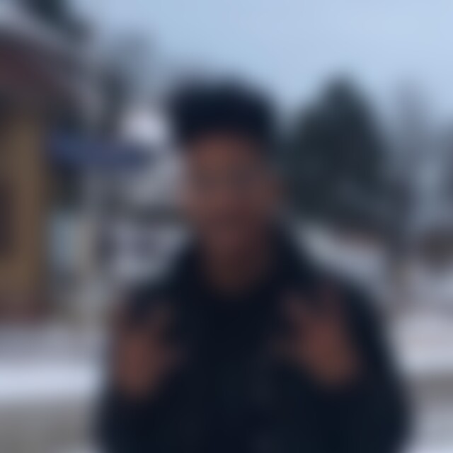 loyal (26) aus Lauda Königshofen