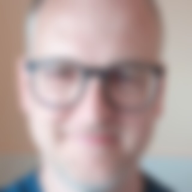 Uke (48) aus Freudenberg