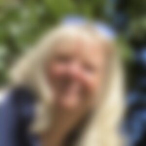 IRMAAU (58) aus Scharbeutz