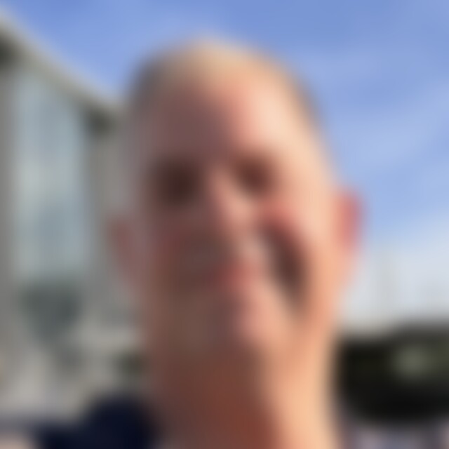 Mark54 (54) aus Driedorf