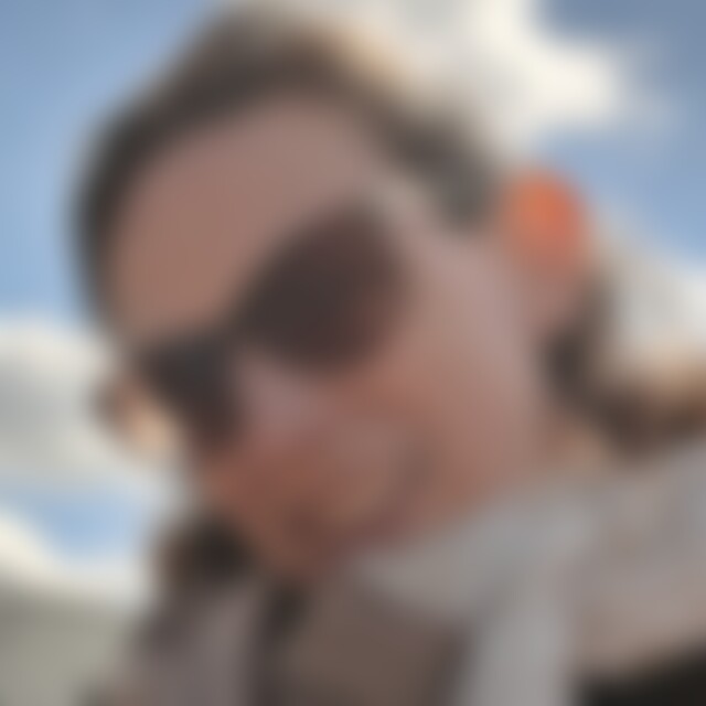 LianaSap (39) aus Weener