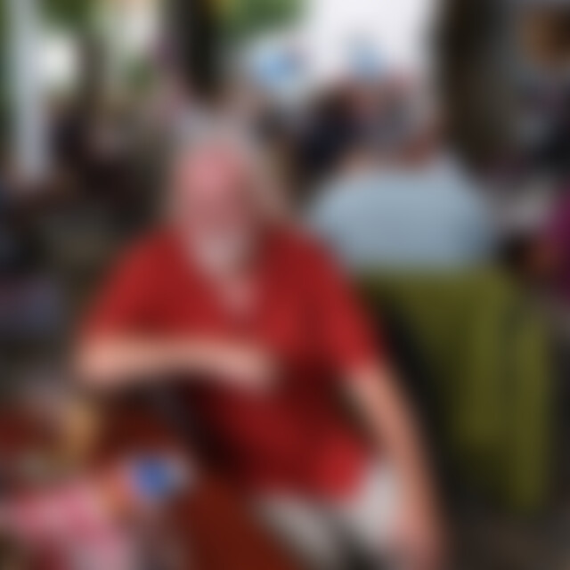 8sam4U (75) aus Erding