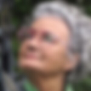 mojeniebo (50) aus Hamburg