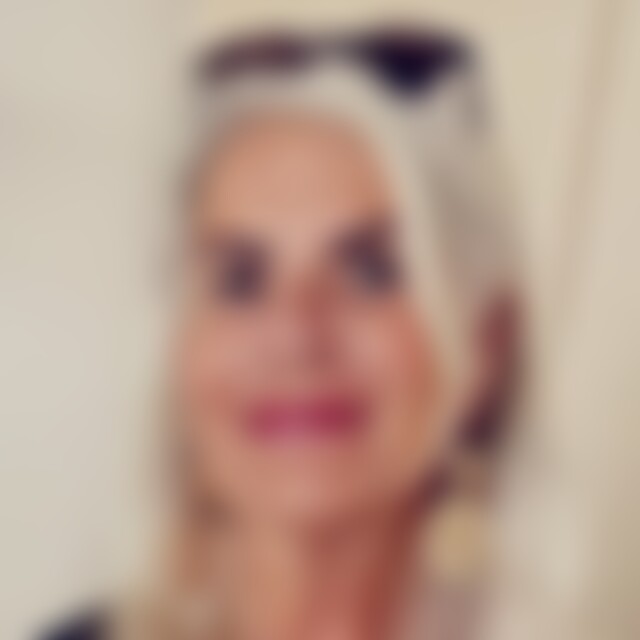 nadine23 (59) aus Karlsruhe