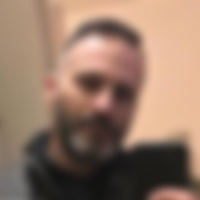 lonelymechris (50) aus Frankfurt am Main