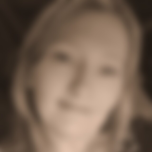 Monemee (44) aus Lehre