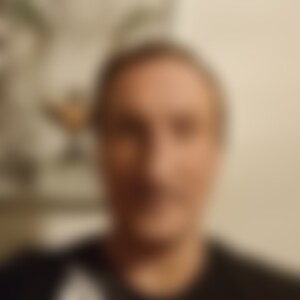 Dominik86 (39) aus Dedenbach