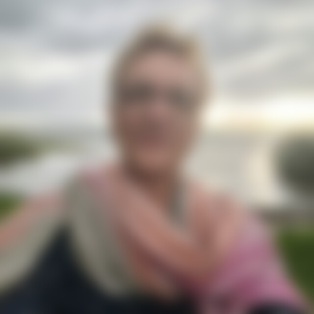 Linamia (61) aus Magdeburg