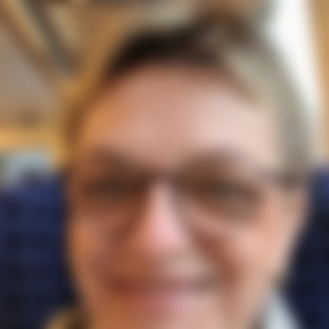 Linamia (61) aus Magdeburg