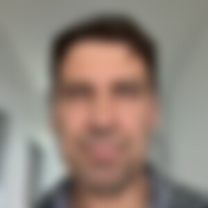 Tiberis (52) aus Poing
