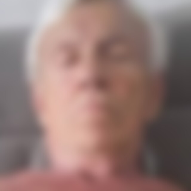 O1517284581vier (73) aus Karstädt