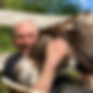 Mahan (66) aus Niederkrüchten