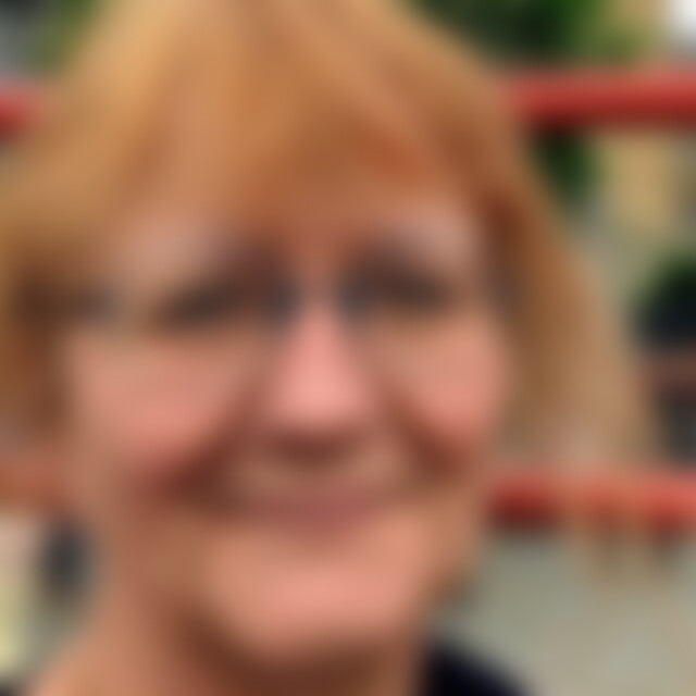Flurina (70) aus Riehen