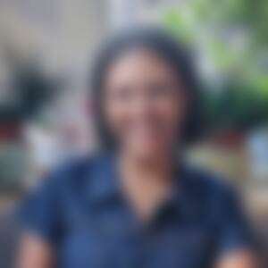 Lidya (46) aus Dreieich