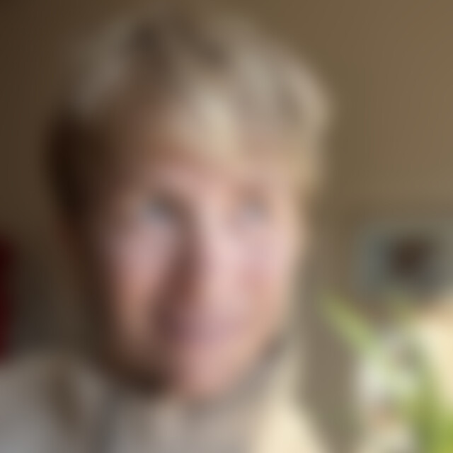 ladyDi (46) aus Berlin