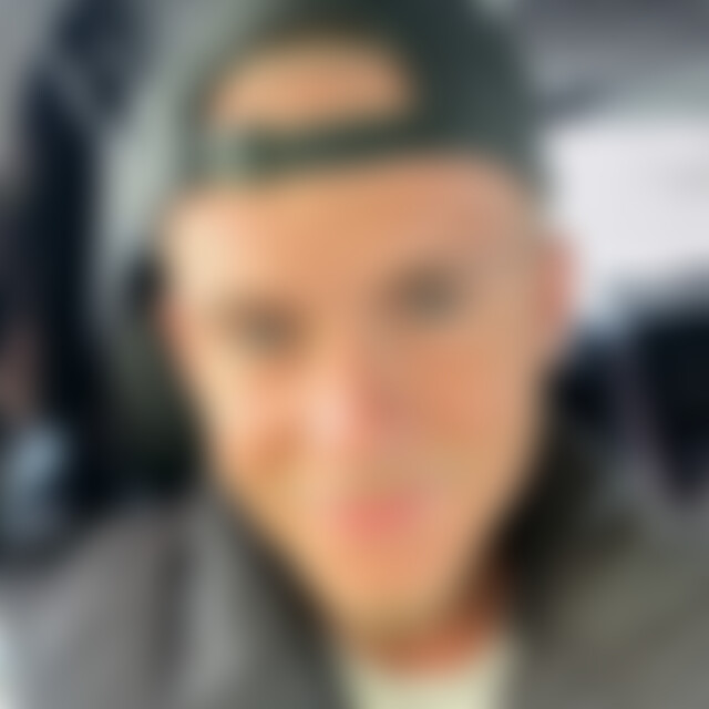 Davidgabriel777 (24) aus Gernsbach