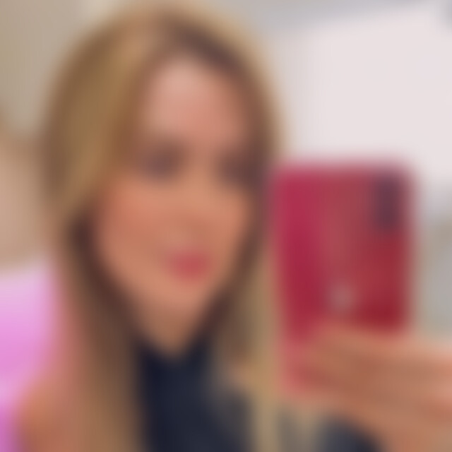 Daronnemelanie (40) aus Hambourg