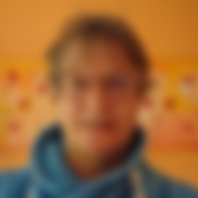 Dunkelgruen (64) aus Sachsenwald