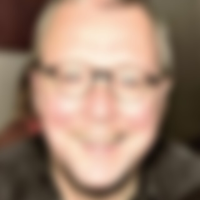 midi40 (56) aus Witten