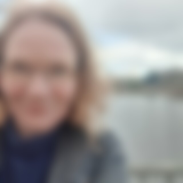 vivian (52) aus Hamburg