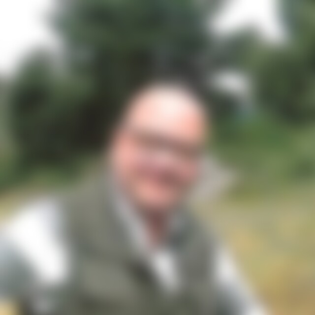 StephenHawking (65) aus Löhne