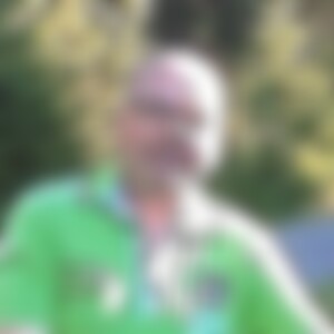 StephenHawking (65) aus Löhne