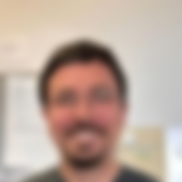 Castello (41) aus Stuttgart