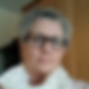 Iris58 (67) aus Oberhausen