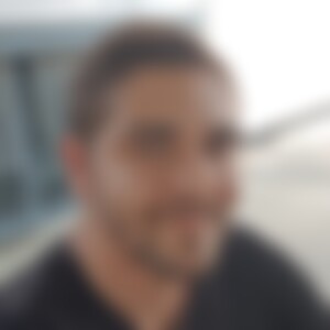 SanduCiorba18 (33) aus Petershausen