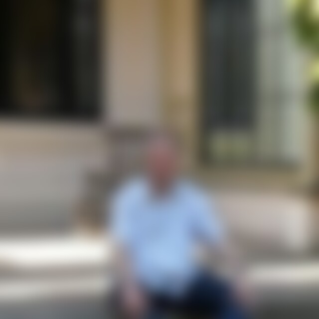 voogdie (55) aus Frankfurt