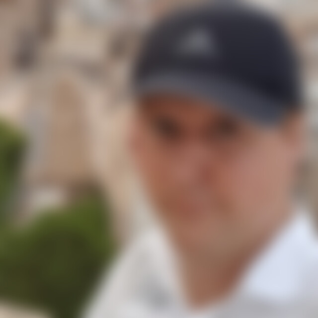 LukeS76 (48) aus Bietigheim