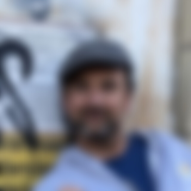 vivit (55) aus Gießen